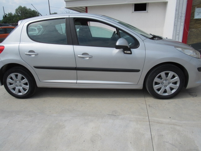 207 GPL NEOPATENTATI 5 PORTE