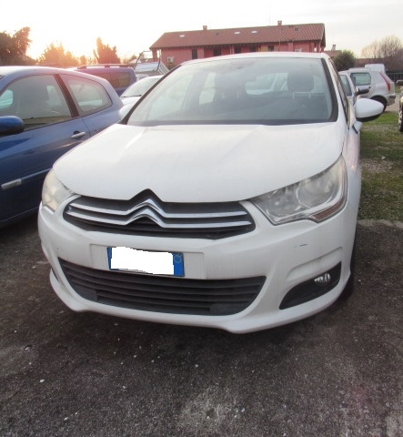 C4 AUTOCARRO DUE POSTI