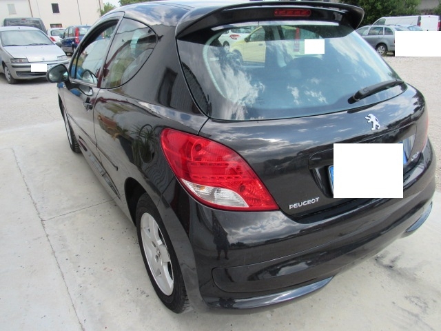 207 GPL NEOPATENTATI 3 PORTE 207 GPL NEOPATENTATI 3 PORTE