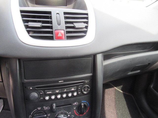 207 GPL NEOPATENTATI 5 PORTE 207 GPL NEOPATENTATI 5 PORTE