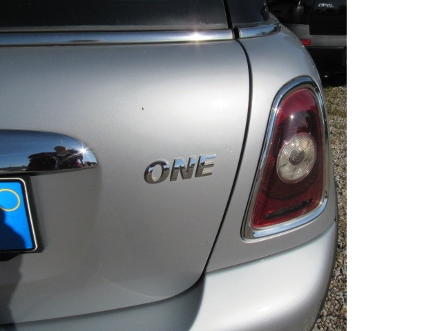 MINI ONE BENZINA